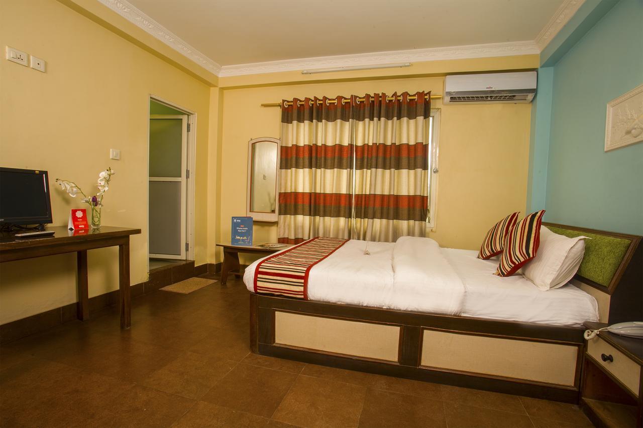 Oyo 145 Sirahali Khusbu Hotel &Lodge Catmandu Exterior foto