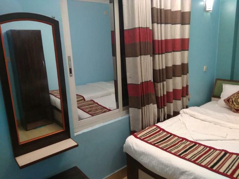 Oyo 145 Sirahali Khusbu Hotel &Lodge Catmandu Exterior foto